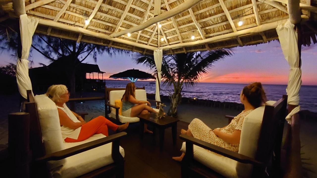 Ecolodge Du Menabe Belo 外观 照片