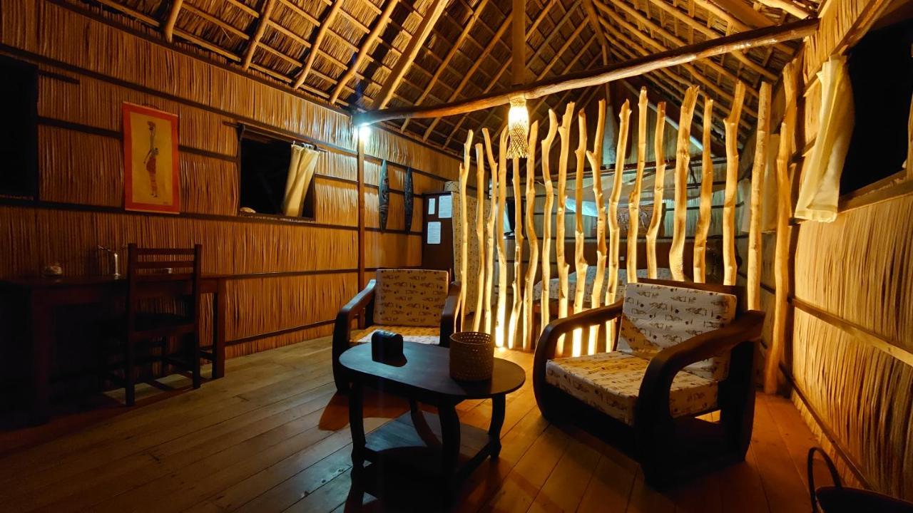 Ecolodge Du Menabe Belo 外观 照片